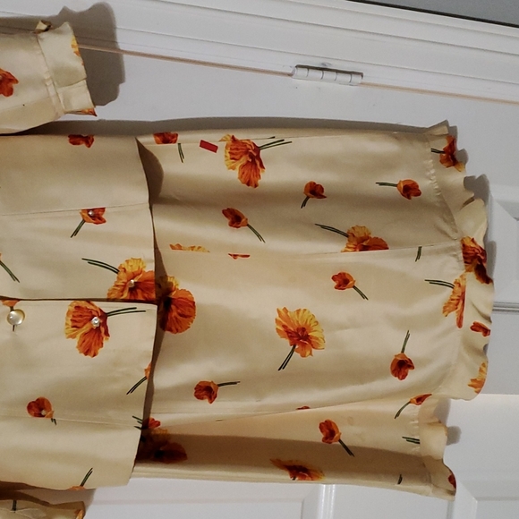 Dress - Picture 4 of 4